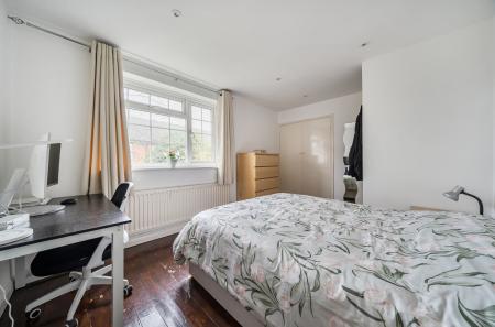 1423675-20-69aade...