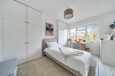 1433171-1-69c3d24...