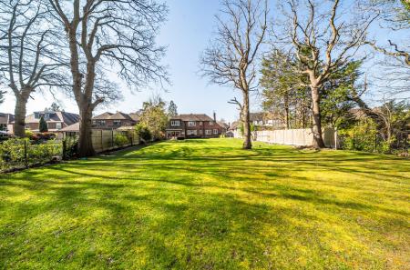 1425620-29-69bc05...