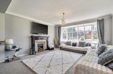 1425620-8-69bc048...