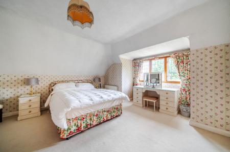 1442093-13-69dfdf...