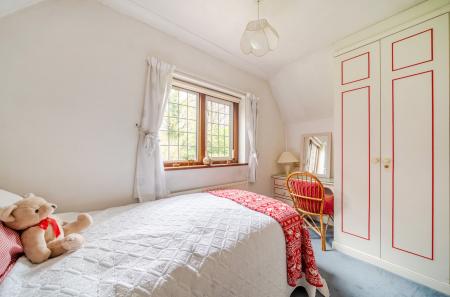 1442093-11-69dfdf...