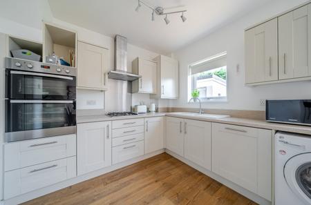 1471306-14-6a3ba2...