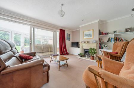 1438115-7-69cbcb3...