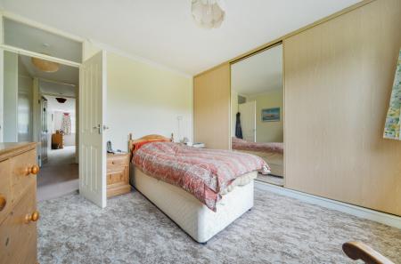 1438115-15-69cbca...