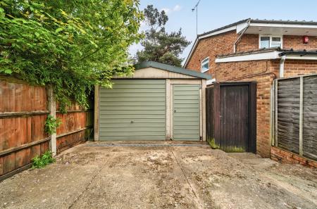 1446527-3-69e64aa...