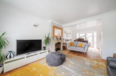 1446527-11-69e64a...