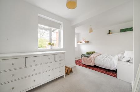 1446527-13-69e64a...