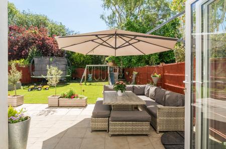 25-681dfc482ddd7-...