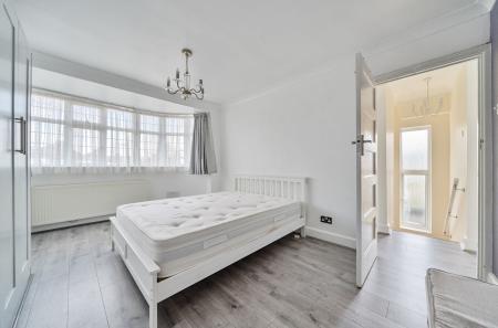 1299078-23-6836f8...