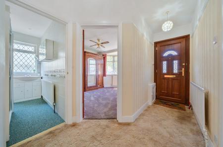 1296225-15-682498...