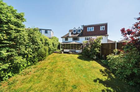 1290380-51-682731...