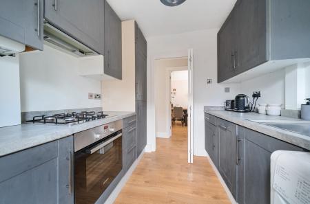 9-681b93de08c85-1...