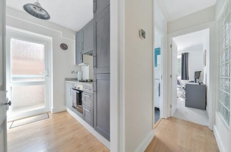 6-681b939ad4f84-1...