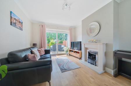 18-681b9564d82af-...