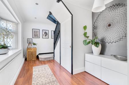 1320235-20-687209...