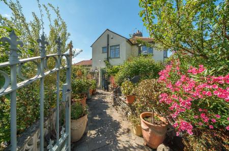 1324340-1-686fecf...