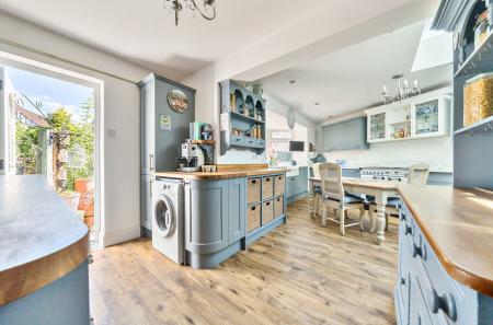 1324340-21-686fee...