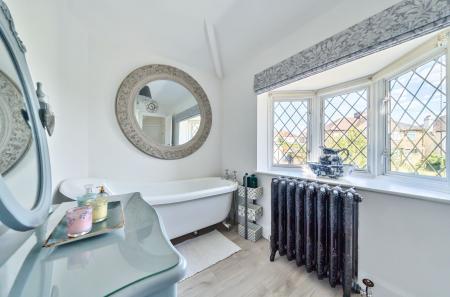 1324340-8-686fed3...