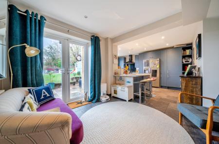 1328307-11-687f96...