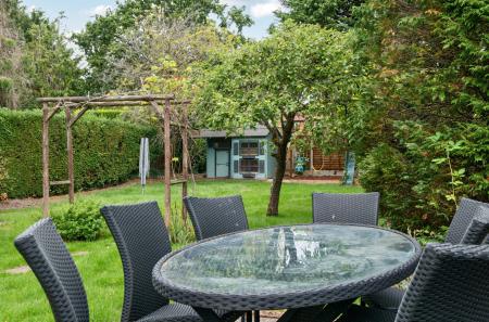 1331770-11-688938...