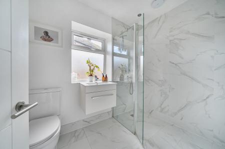 1353117-8-68c4116...