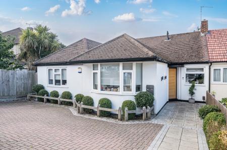 1353117-3-68c410c...