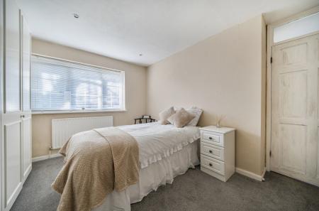 1349997-9-68cd49a...