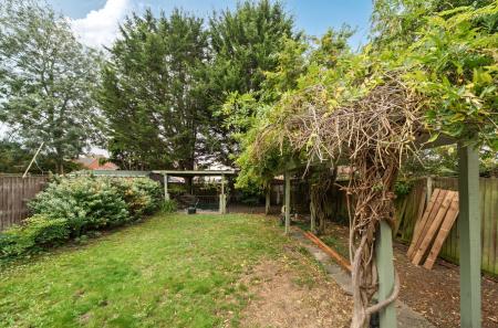 1370368-12-68f17b...