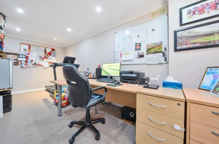 1375143-23-6909f5...