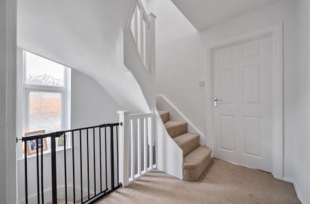 1375143-19-6909f5...