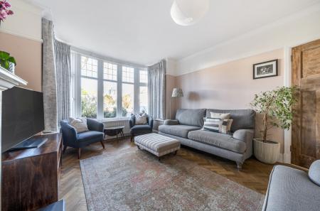 1383002-2-6920a45...