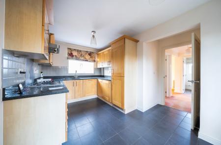 1387261-9-6930626...