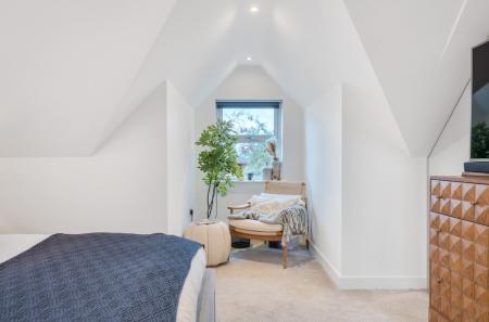 1388161-12-694a4f...