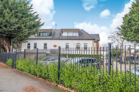 1388161-1-694a4e7...