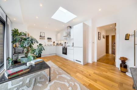 1388161-17-694a4f...