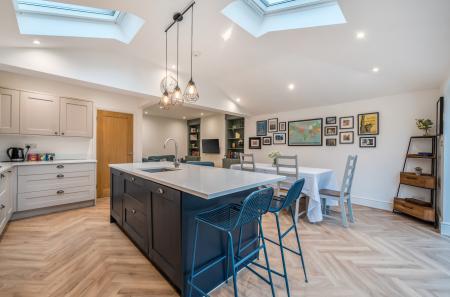 1395656-2-69611cb...