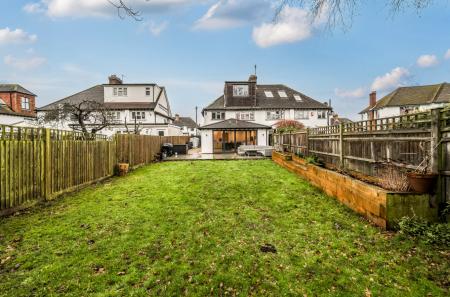 1395656-20-696126...