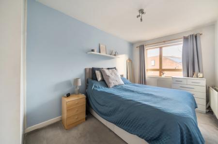 1399946-10-696f51...