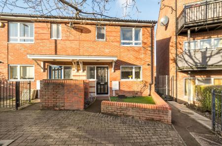 1399946-2-696f507...