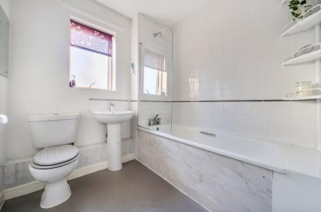 1399946-8-696f510...