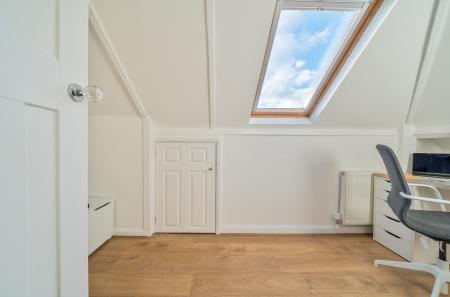 1401206-15-696f5d...