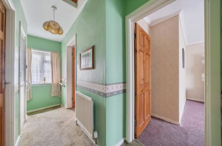 1403171-3-697249f...