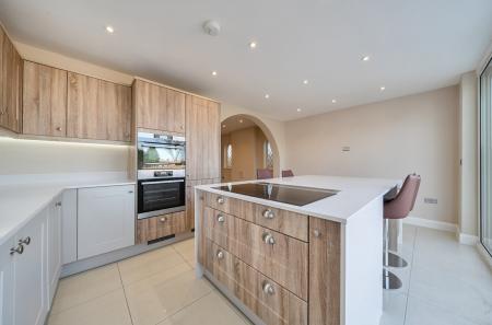 1418417-12-699f20...