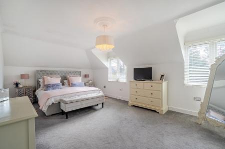 1425602-2-69b93e9...