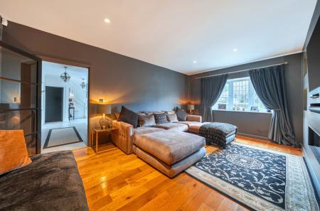 1419486-1-69a08e7...