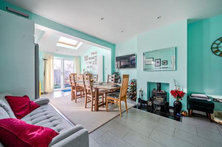 1420372-15-69a70c...