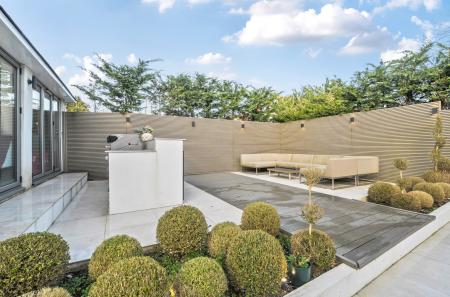 1415566-5-69a9e83...