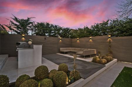 1424583-9-69a9cf5...