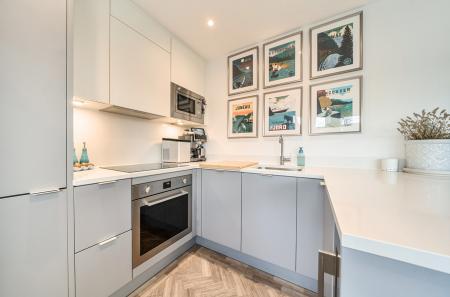 1401200-6-697cbbf...